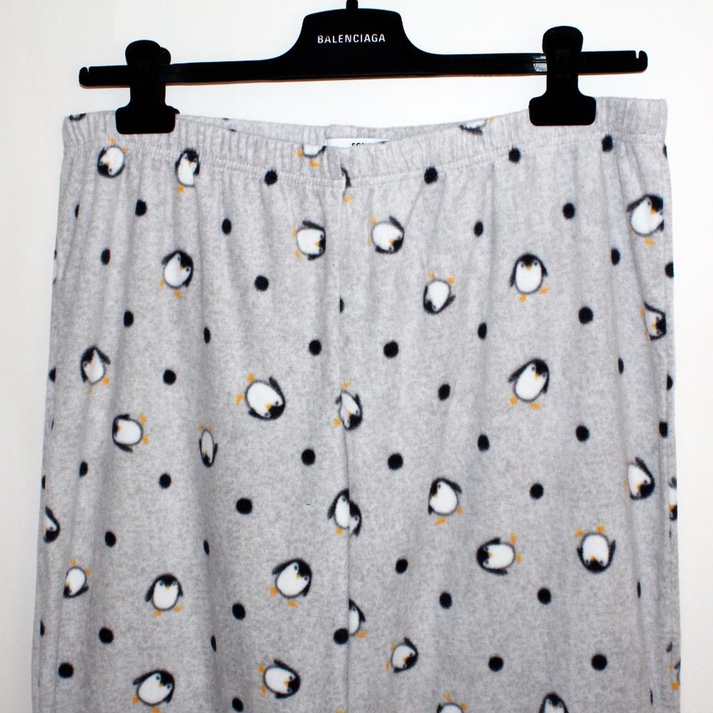 Sonoma Fuzzy Long Sleeve Penguin Print Two-Piece Pajama Set - Picture 6 of 16